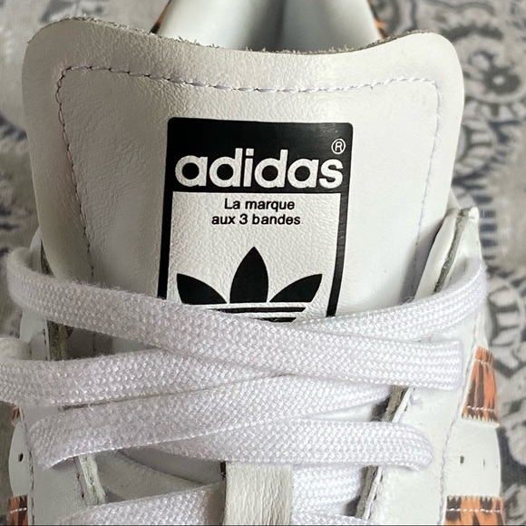 ADIDAS SUPERSTAR | 80’s Classic Animal Pri… - Picture 11 of 12